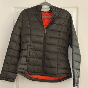 French Connection Ultra Lightweight Women’s Down Coat, Size M